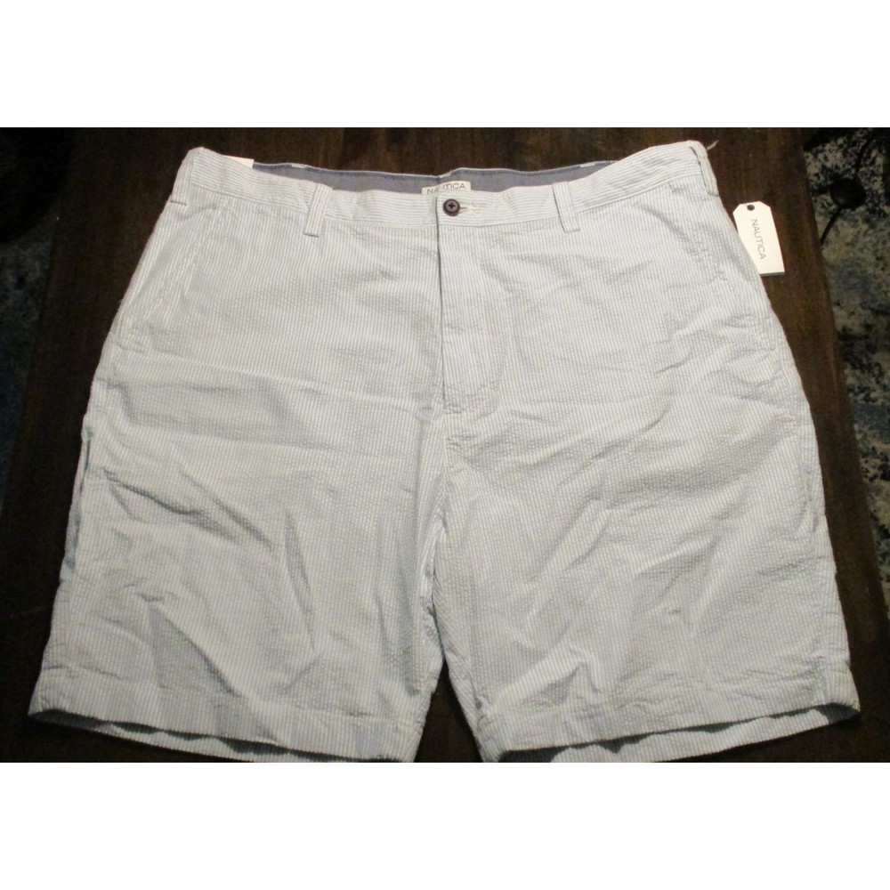 NWT Nautica Mens Shorts Size 40 Blue White Striped Seersucker